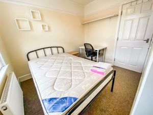 Photo 13- click for photo gallery